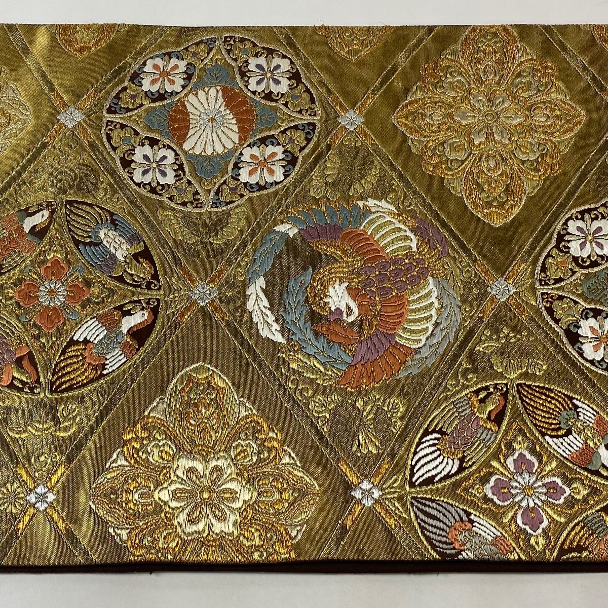 新品■正絹引き箔，ゴールド華文織り文様，六通柄袋帯 袋帯 美品 名品 本金箔 華文 向かい鳥 金糸 箔 金色 六通 正絹