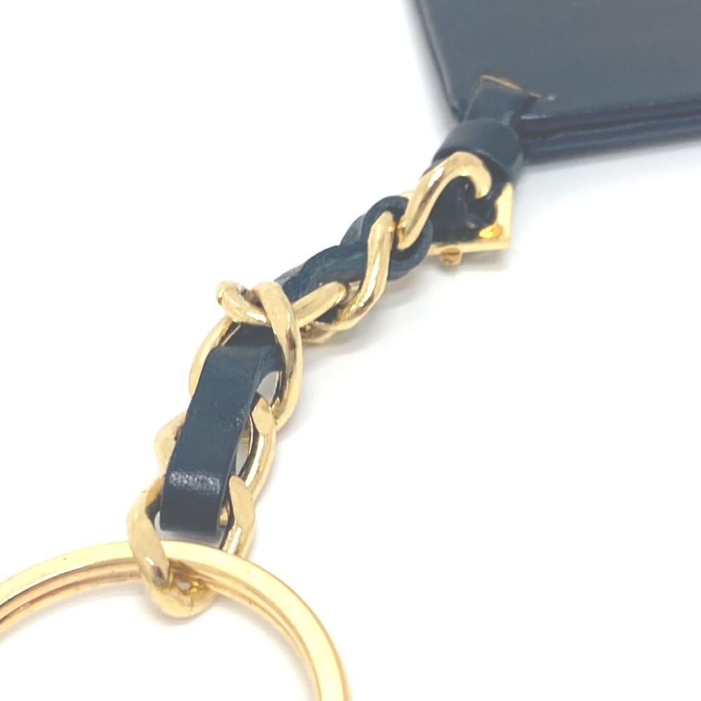 CHANEL シャネル キーリング 三角プレート メタル ゴールド金具