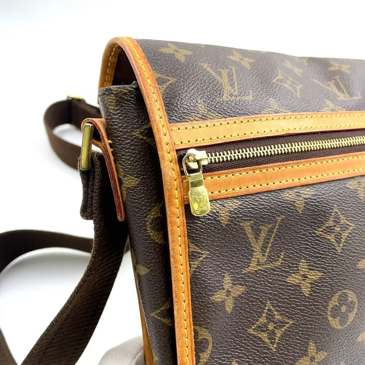 美品❗️ルイヴィトン☆モノグラム メッセンジャーボスフォールPM ショルダーバッグ LOUIS VUITTON メッセンジャーPM ボスフォール モノグラム