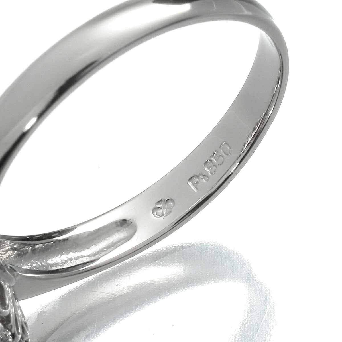 ジュエリーマキ ヘイローデザインリング 指輪 ルビー 0.7ct