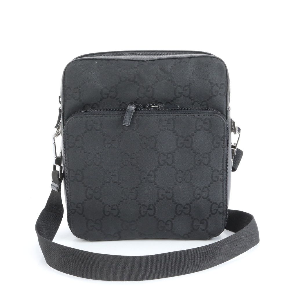 極美品 グッチ GG ナイロン レザー ショルダーバッグ 斜め掛け