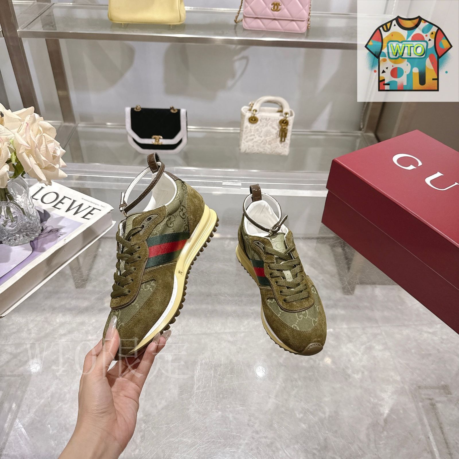 Gucciグッチレトロスニーカー03-ZX43 - メルカリ