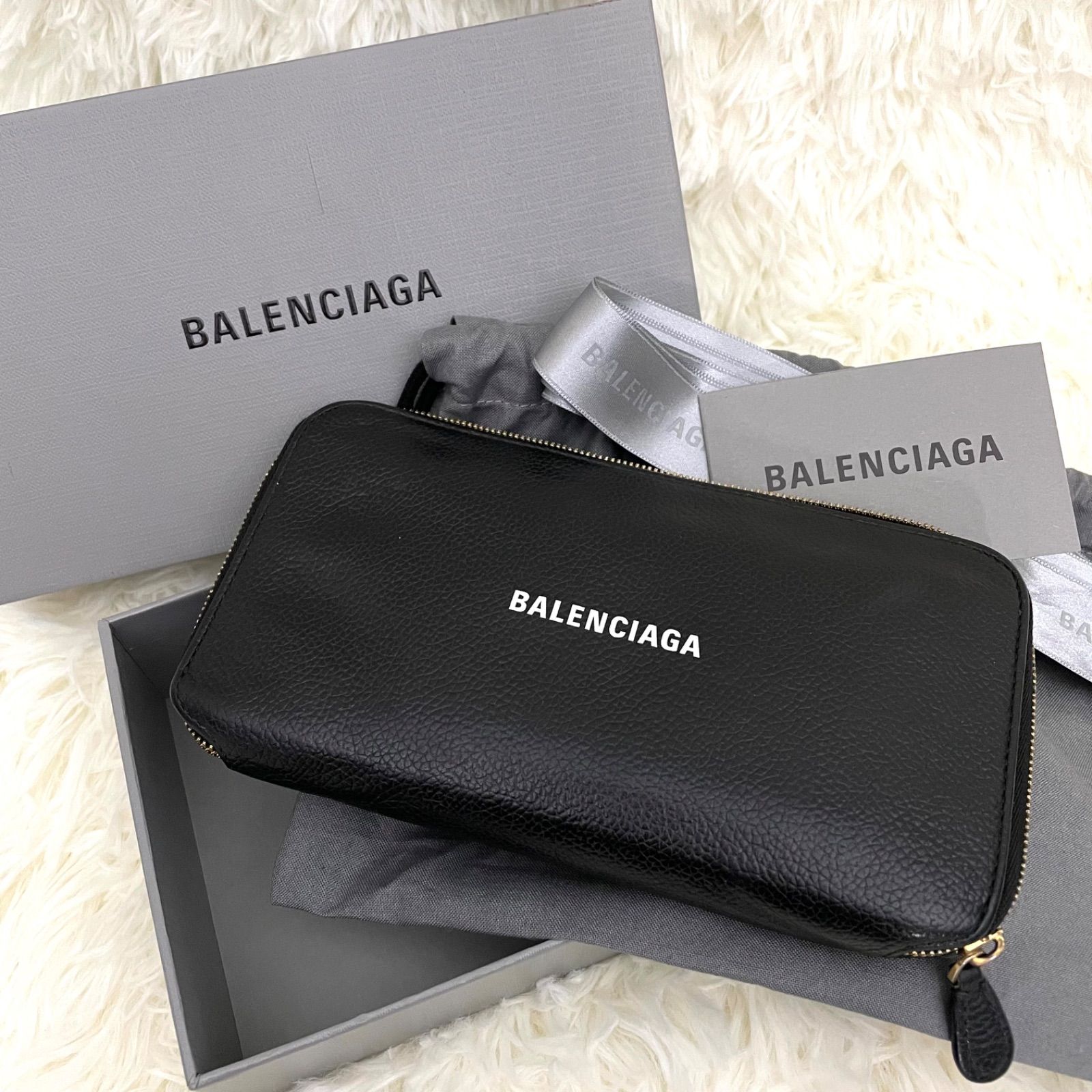 美品】BALENCIAGA バレンシアガ キャッシュコンチネンタル 長財布 