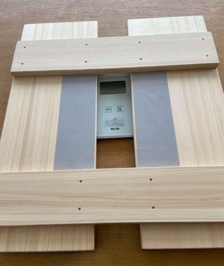 車椅子用体重計『ちょこっと』　※推奨体重計付き 車椅子用体重計『ちょこっと』体重計付 - メルカリ