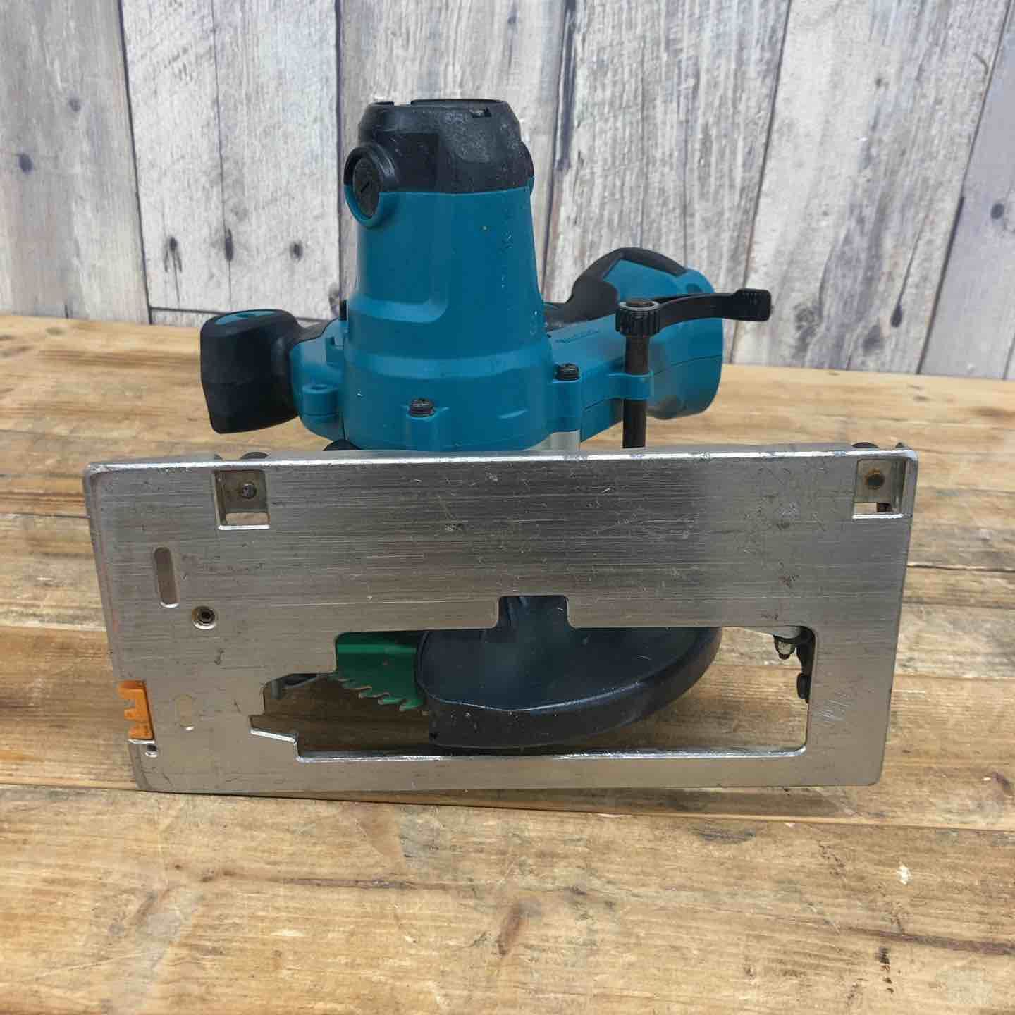 マキタ makita