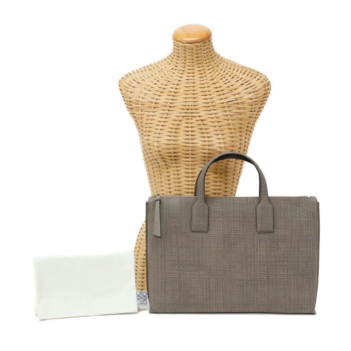 ゴヤ スリム ブリーフケース（ソフトグレインカーフ）ロエベ ゴヤ スリム ブリーフケース（ソフトグレインカーフ） ブラック - LOEWE