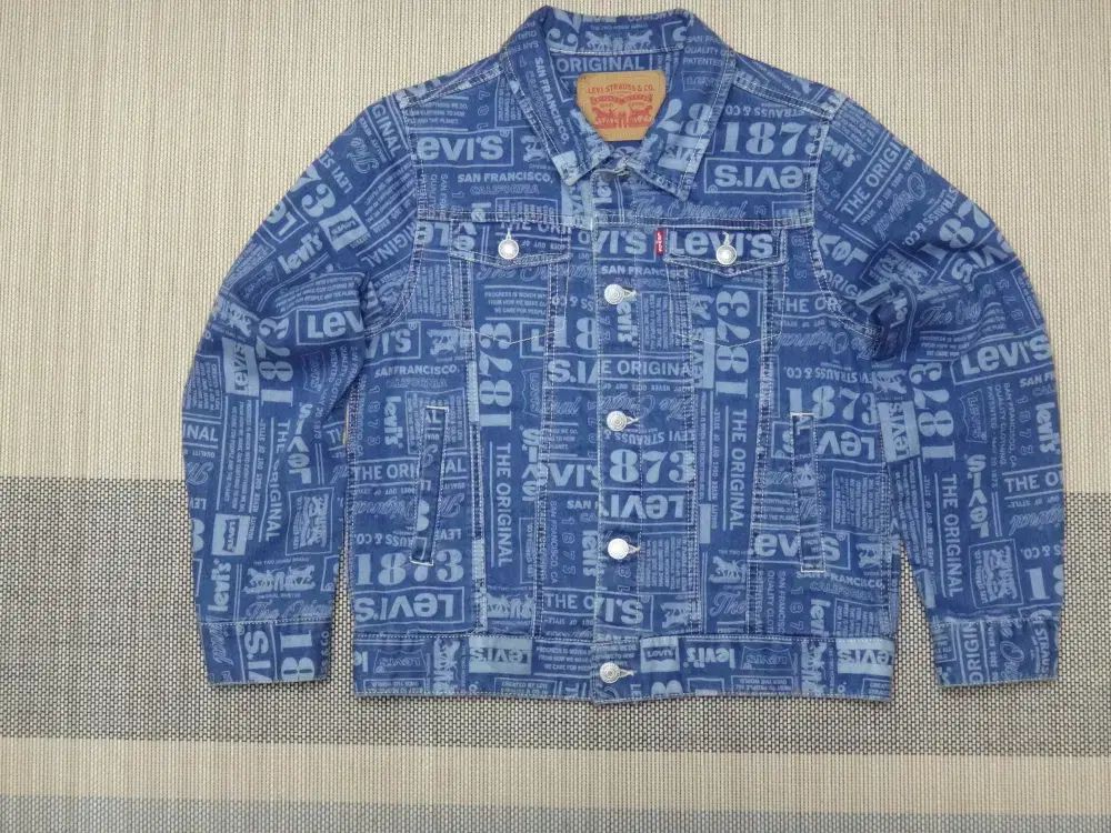 三