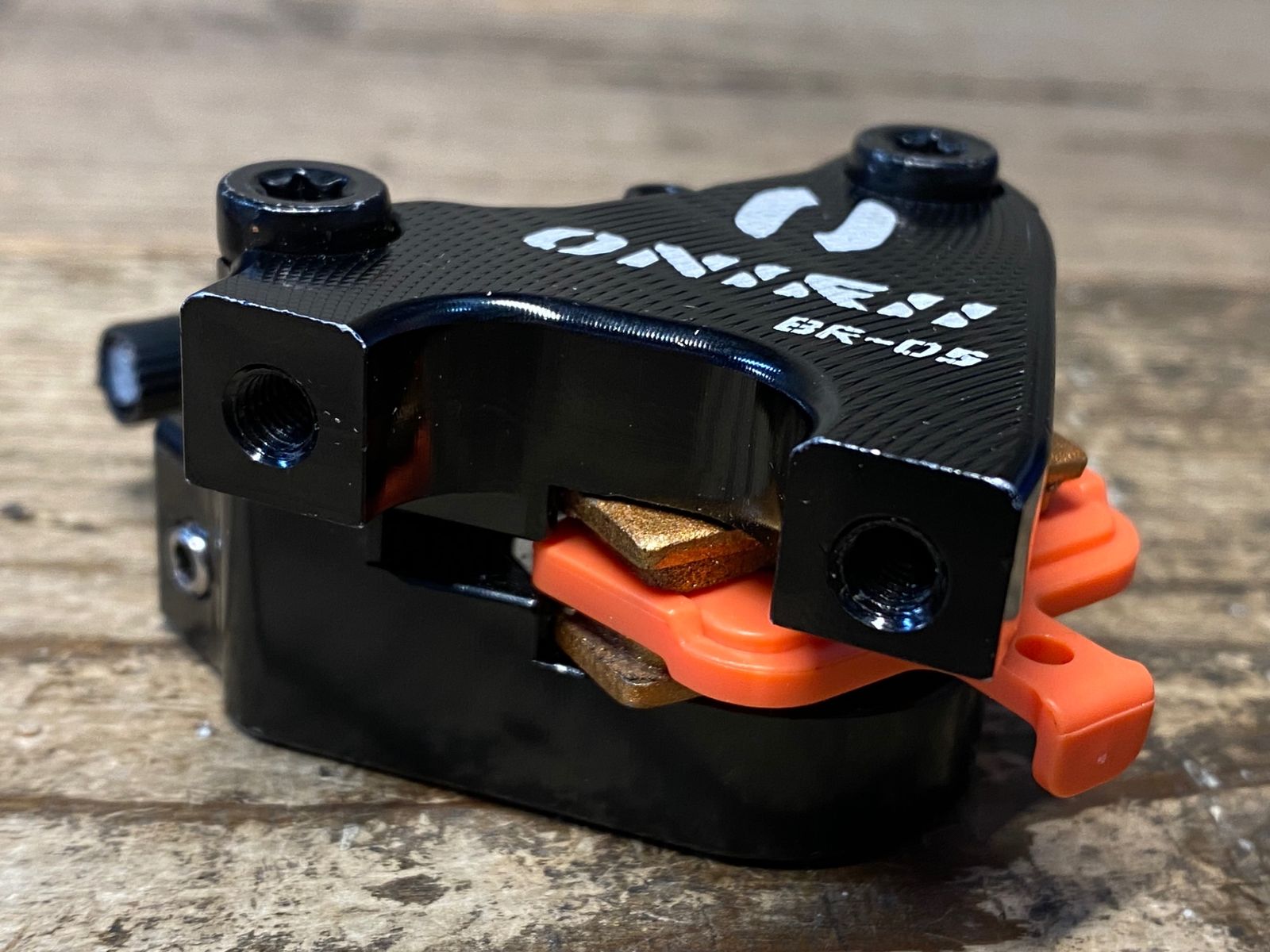 IZ235 ONIRII BR-05 ディスクブレーキキャリパー 前後セット機械式