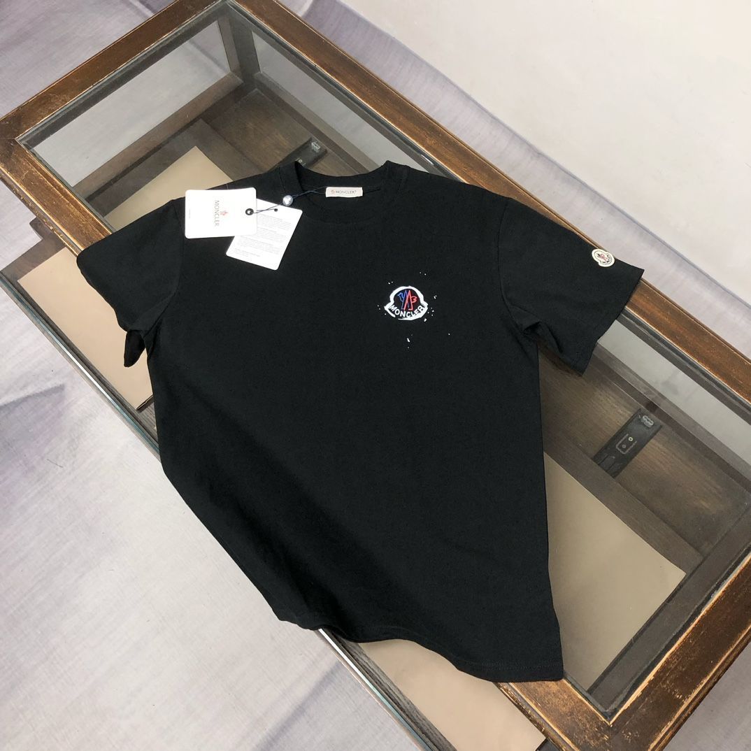 今日特価】Moncler 25SS Summer Tee - メルカリ