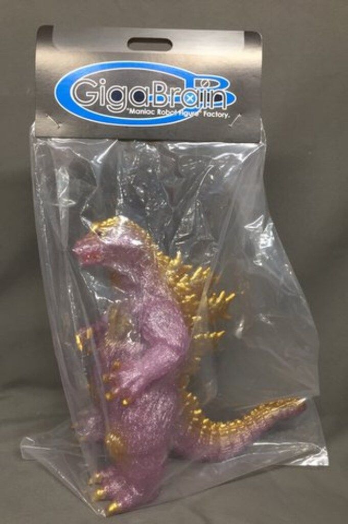 ギガブレイン キンゴジ クリアパープルラメ成型/金塗装 - メルカリ