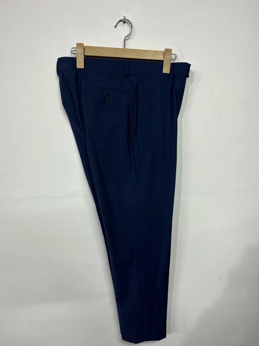 スーツ セットアップ