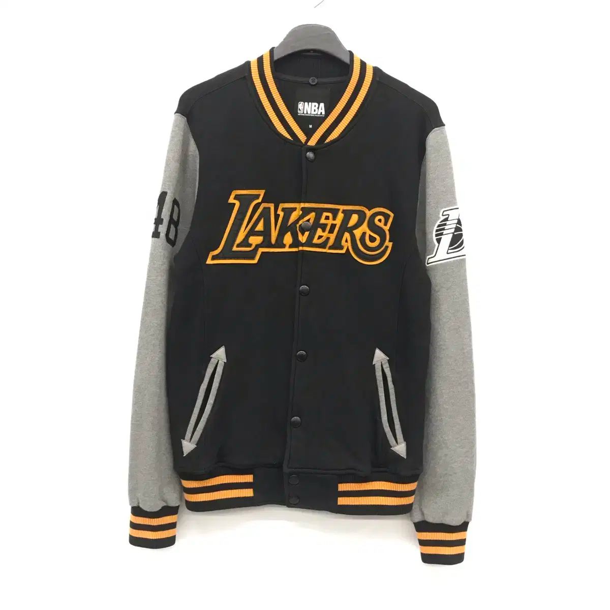 【雷市場（ポンジャン）商品韓国直送】 NBA バスケットボール Lakers スタジャン ジャケット ( M サイズ)