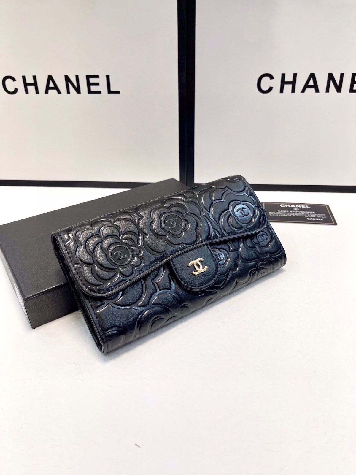 未使用品⭐️CHANELシャネル⭐️カメリア CHANEL シャネル カメリア コサージュ置物 ホワイト セラミック