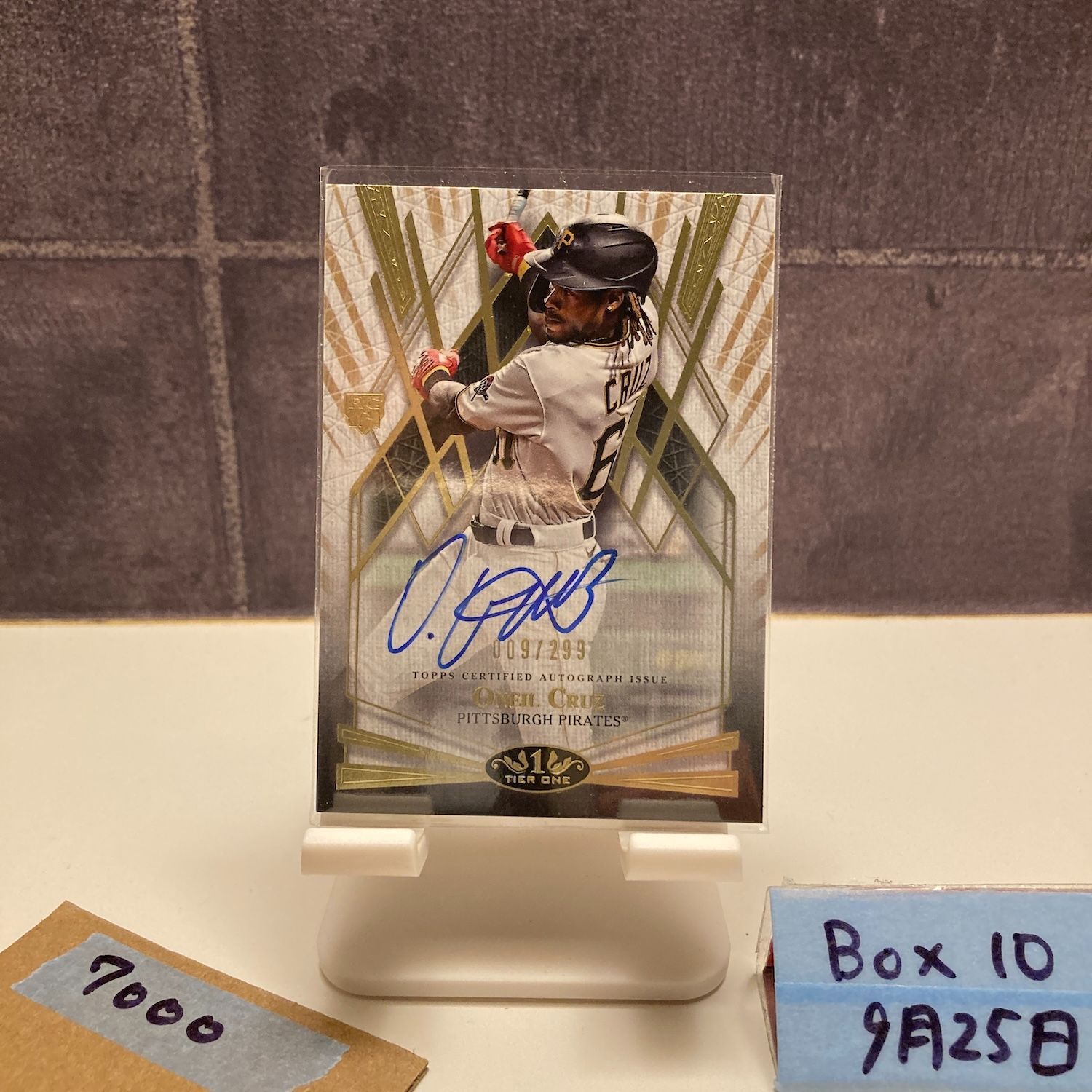 2022 Topps Tier One Oneil Cruz 009/299 直筆サインカード Pittsburgh