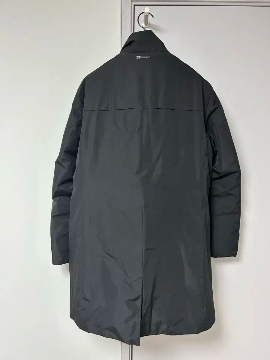 ブラックダウン 105