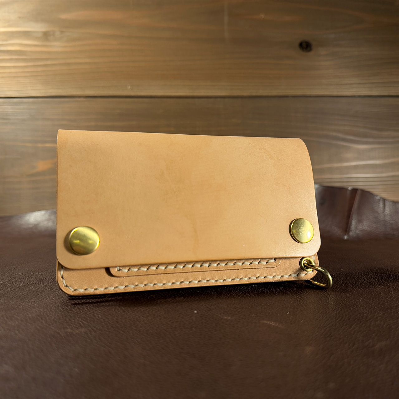 トラッカーウォレット　財布　3層　革財布　ミドルサイズ　昭南多脂ベンズ トラッカーウォレット 財布 3層 革財布 ミドルサイズ 昭南多脂ベンズ