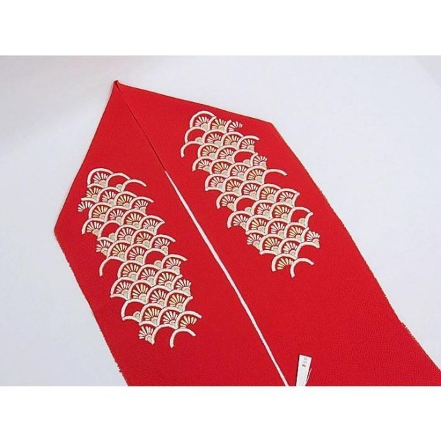 刺繍 半えり 正絹 刺繍半衿 渡敬 菊 青海波 赤