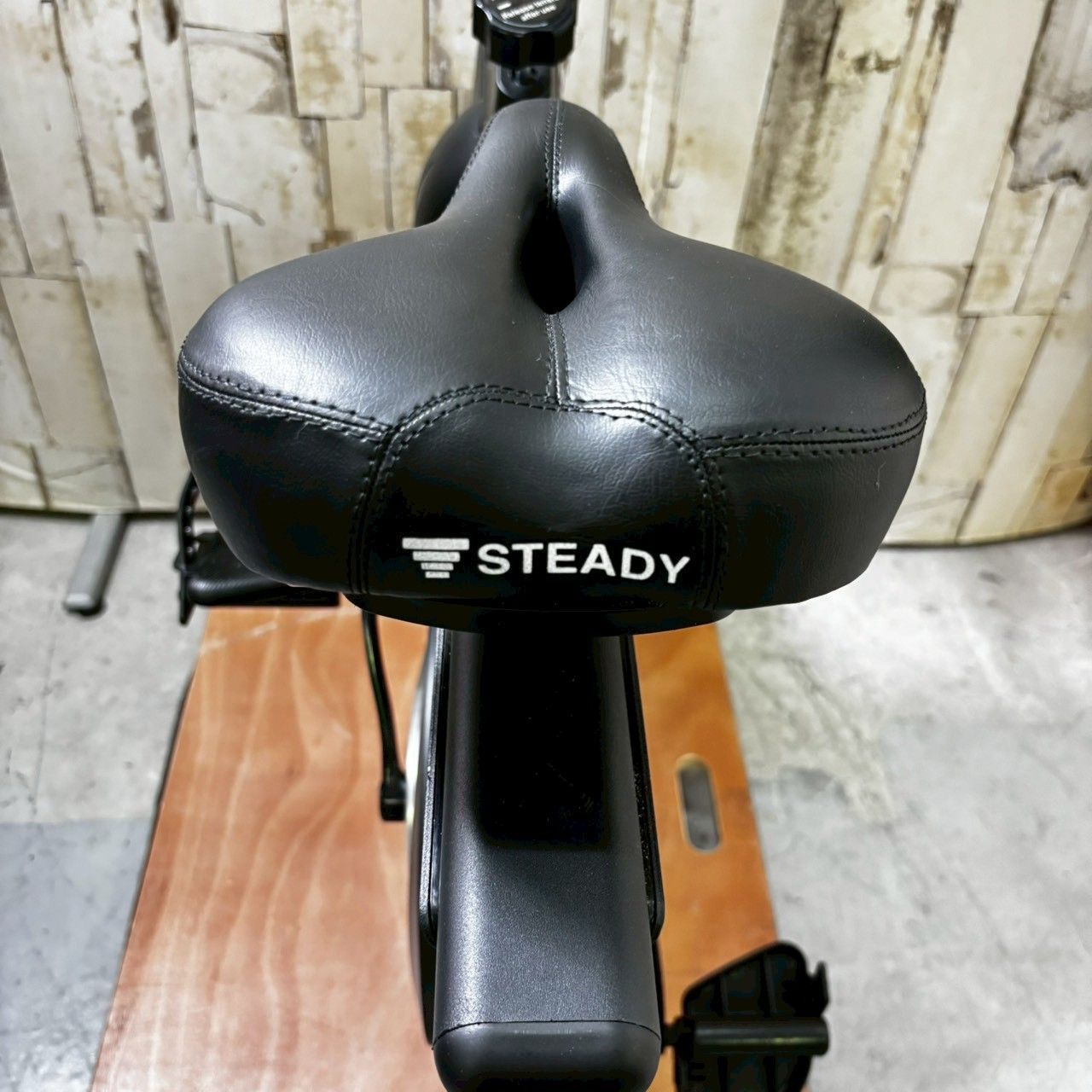 ST142 スピンバイクPro