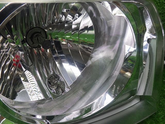 車 綺麗 ホンダ JF1/2 N-BOX 前期 ヘッドライト 左右 ハロゲン P9911 レベ付き Y 240928107