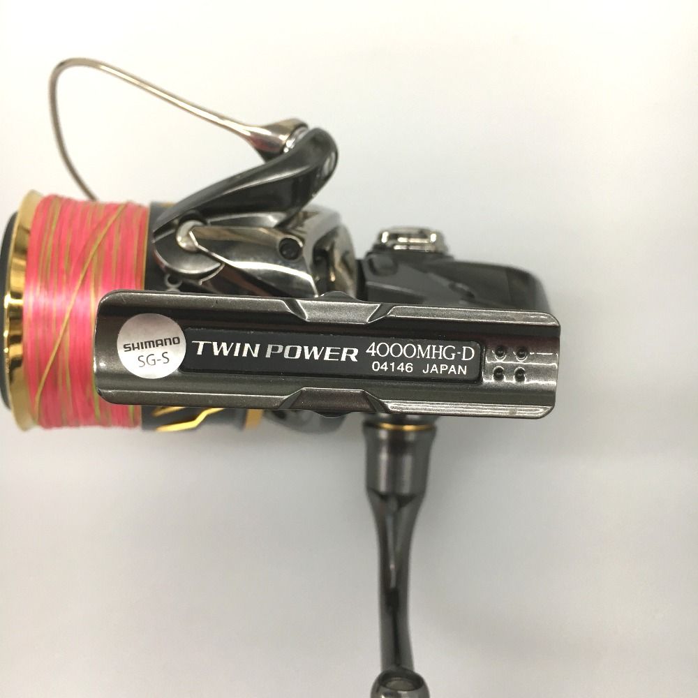 シマノ　20ツインパワー 4000MHG スピニングリール　中古 SHIMANO シマノ 20 TWIN POWER ツインパワー 4000MHG 04146