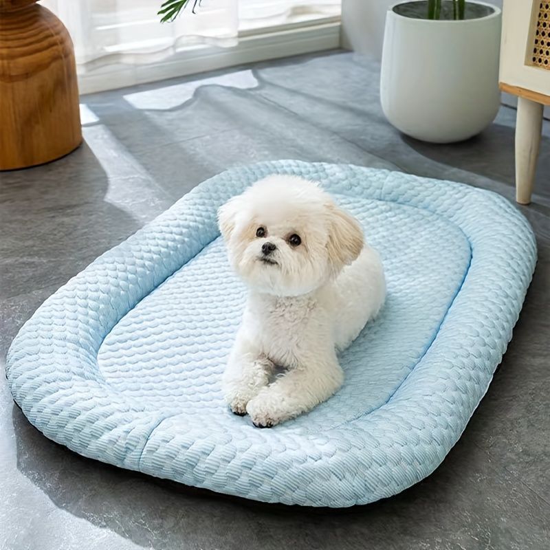 犬用ライトブルー洗える夏の冷却マット - 外出時のペット用クールビーンパッド 車用ペット冷却パッド 通気性と快適さ 放熱換気機能付き