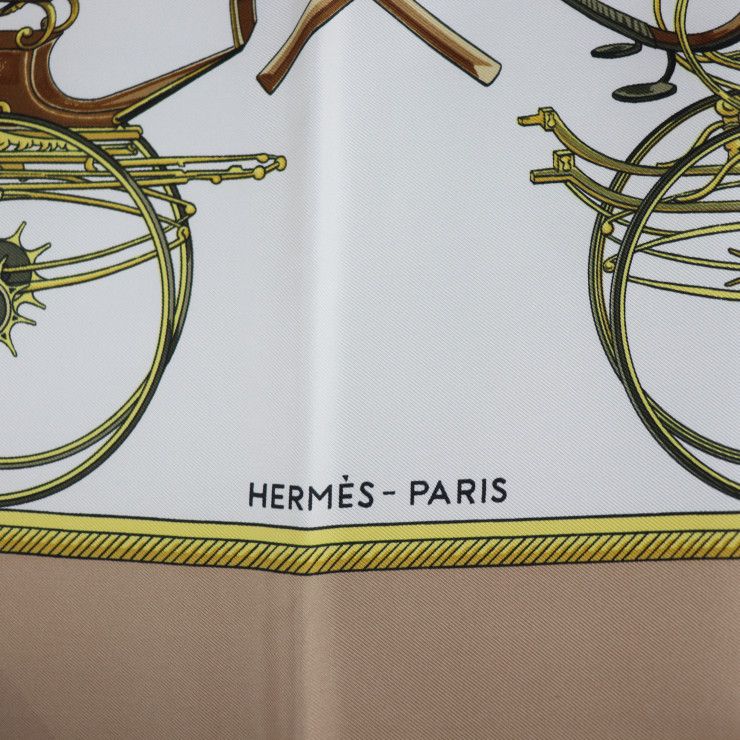 HERMES エルメス スカーフ シルク ベージュ ホワイト マルチカラー