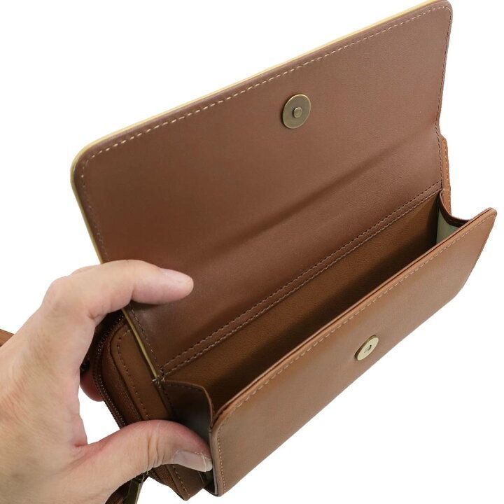 メルカリshops くまのプーさん ショルダーウォレット 型押し お財布ポシェット ディズニー メルカリshops くまのプーさん ショルダーウォレット 型押し お財布ポシェット ディズニー