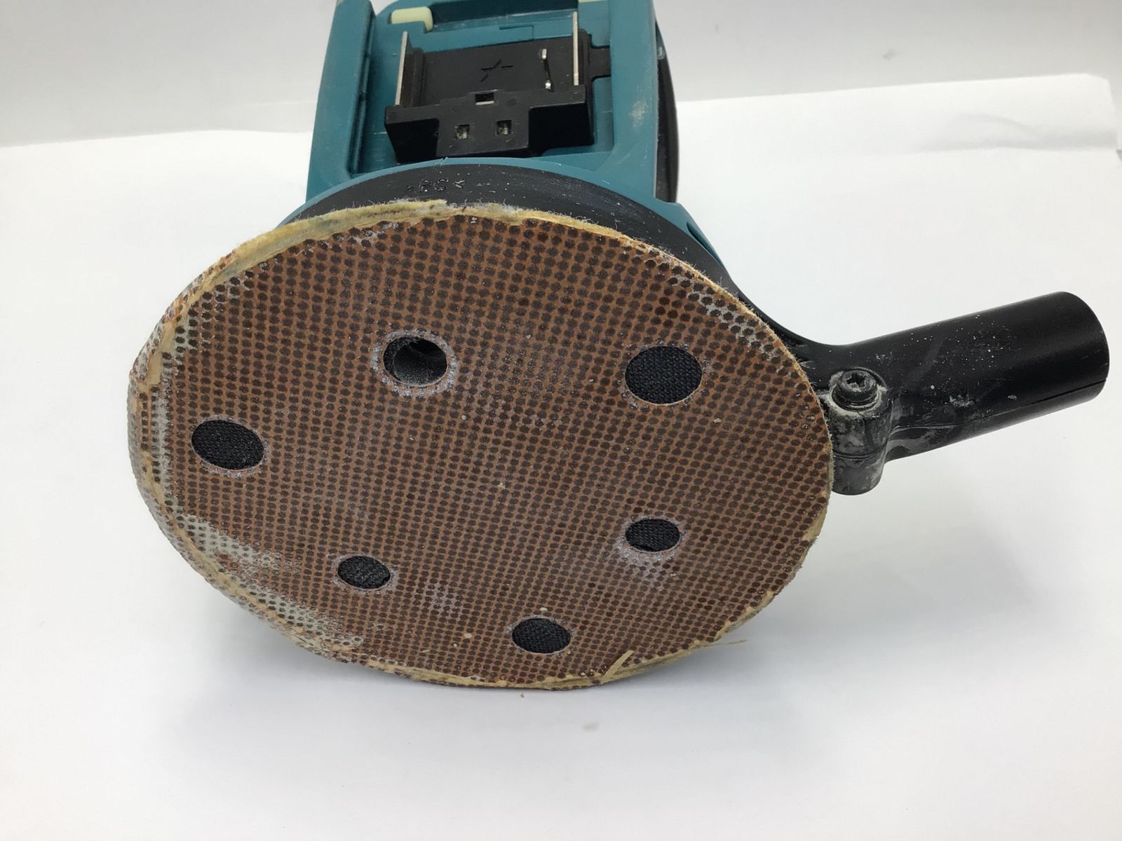 品 Makita マキタ 125mm 18v充電式ランダムオービットサンダ 本体のみ BO180DZ IT6X0PJF3MC9 エコツール知立店 M02 HRDEVELOPMENT_JP