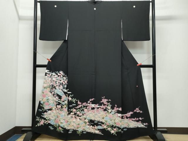 平和屋着物○本加賀友禅作家 染元千紅代表 寺西一紘 黒留袖 花鳥