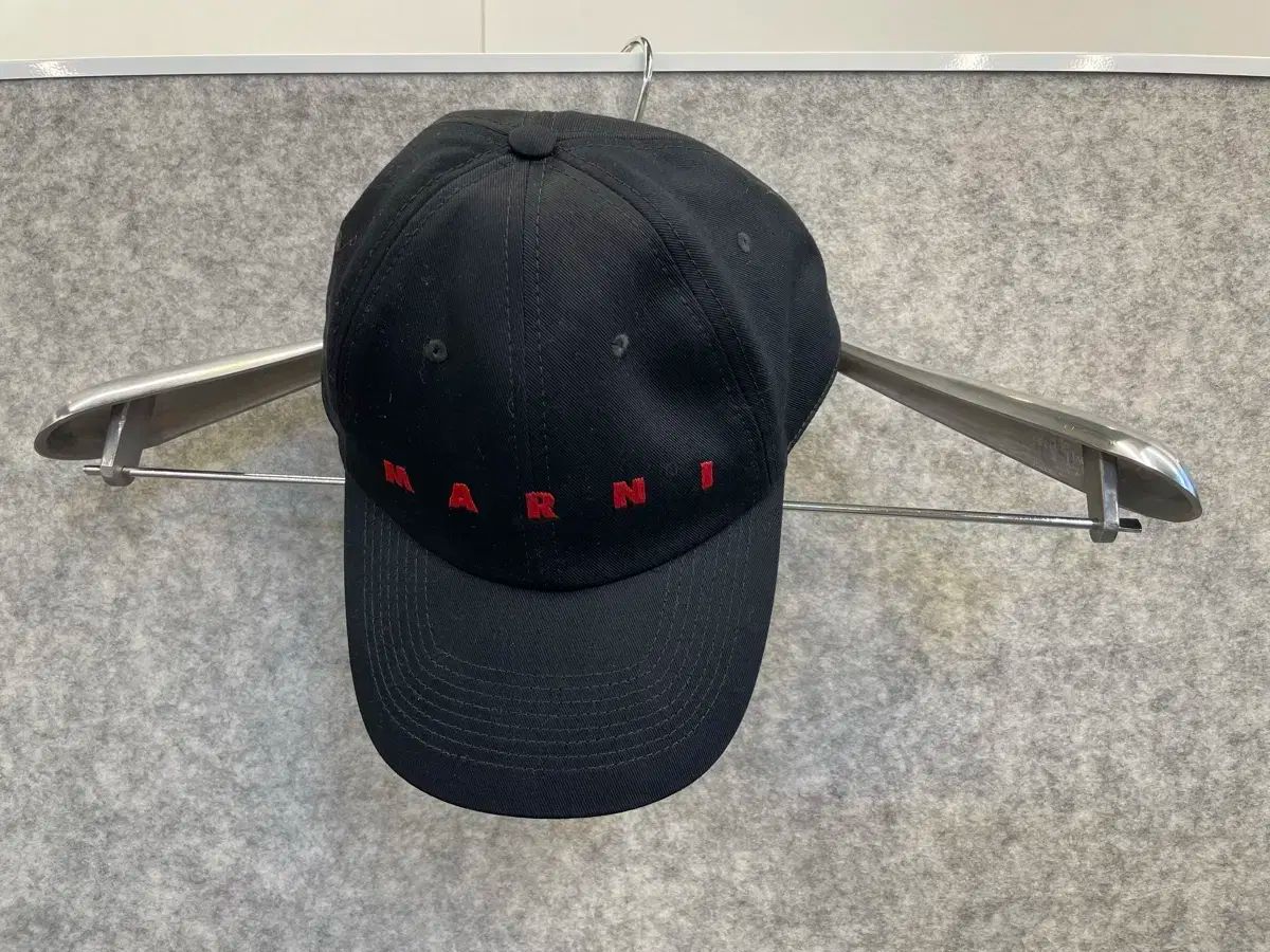 Marni マルニ キャップ L