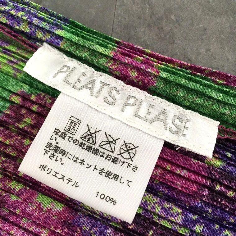 送料込み！ 極美品 PLEATS PLEASE 3 半袖 Tシャツ トップス 日本