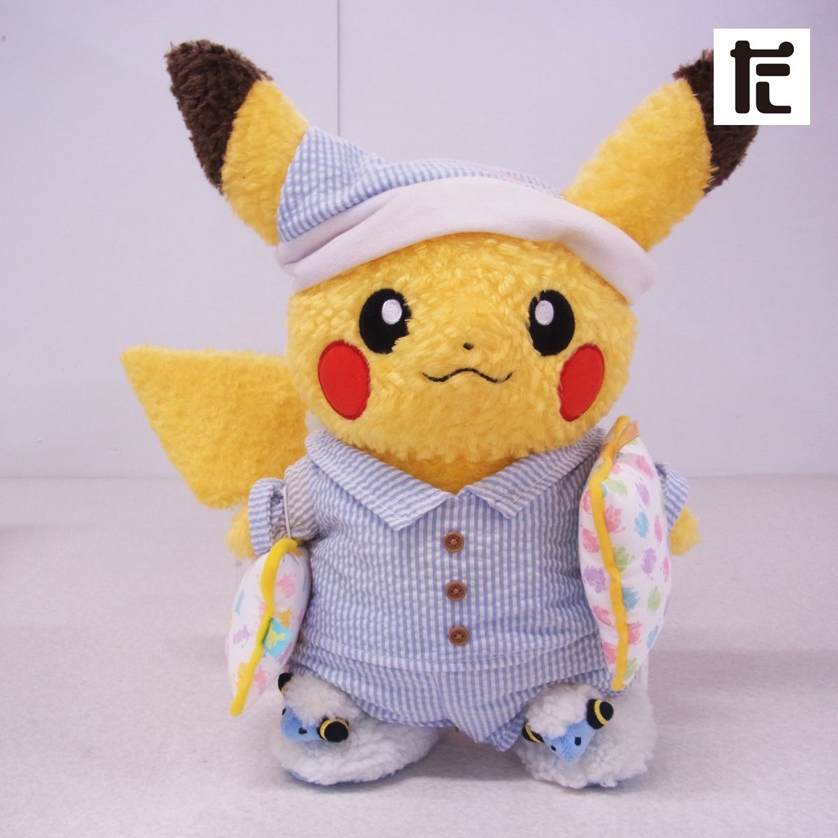 ポケモンセンター Pikachu's Closet ぬいぐるみ オス + パジャマ