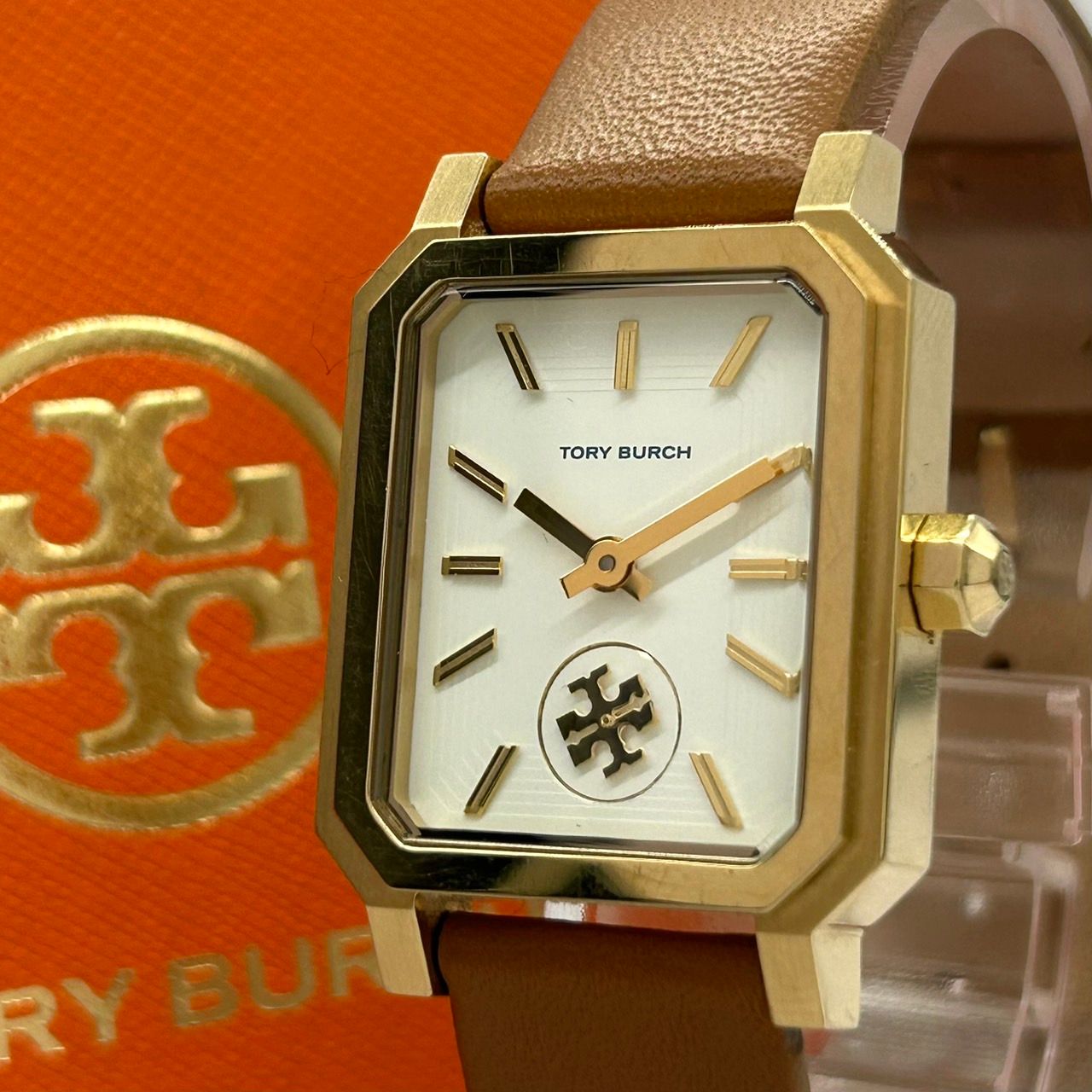 入荷なう 美品TORY BURCH 腕時計時計クォーツトリーバーチ電池交換済み 時計
