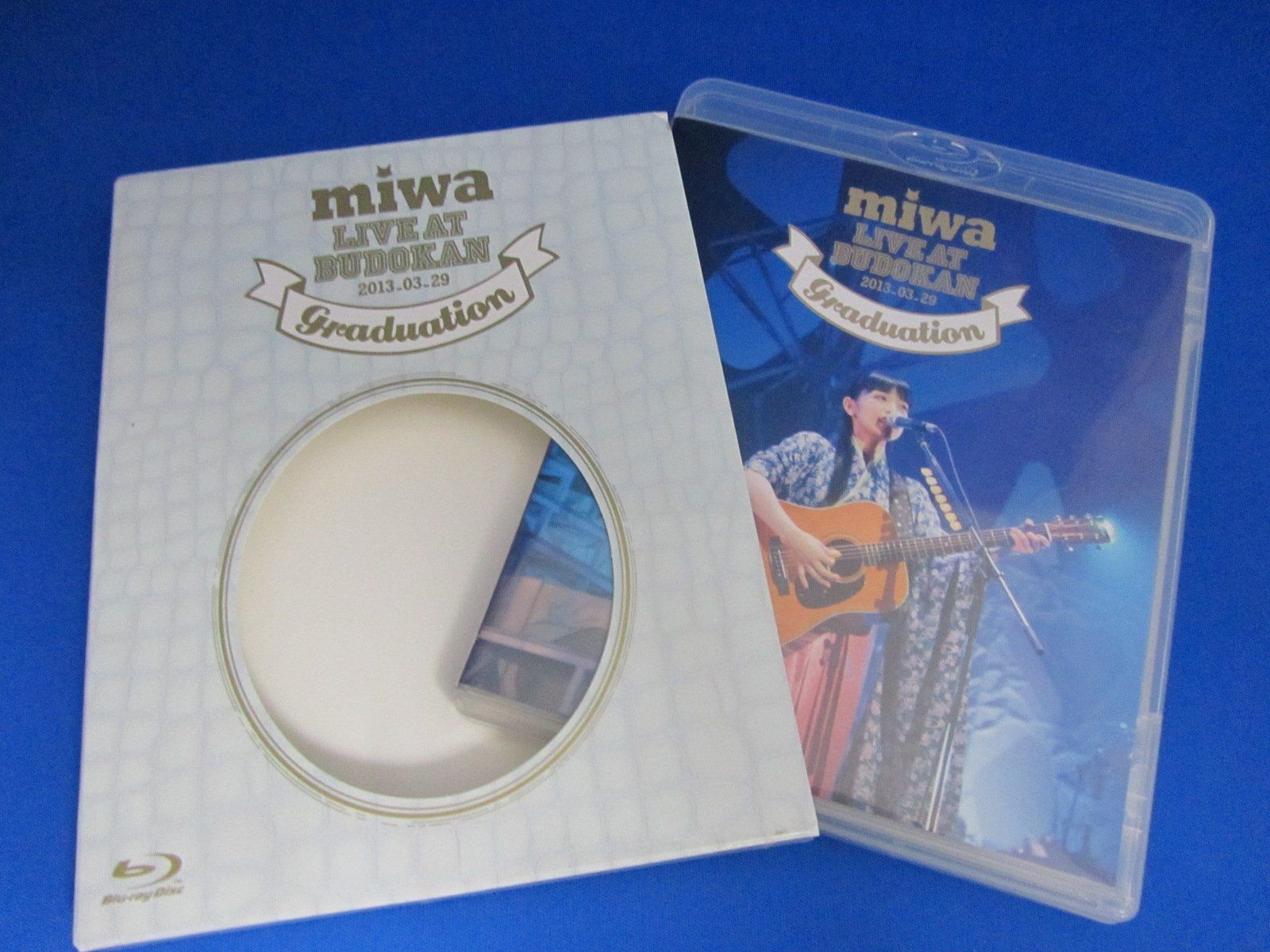 人気商品】at live 武道館 ~卒業式~ miwa [Blu-ray] - メルカリ