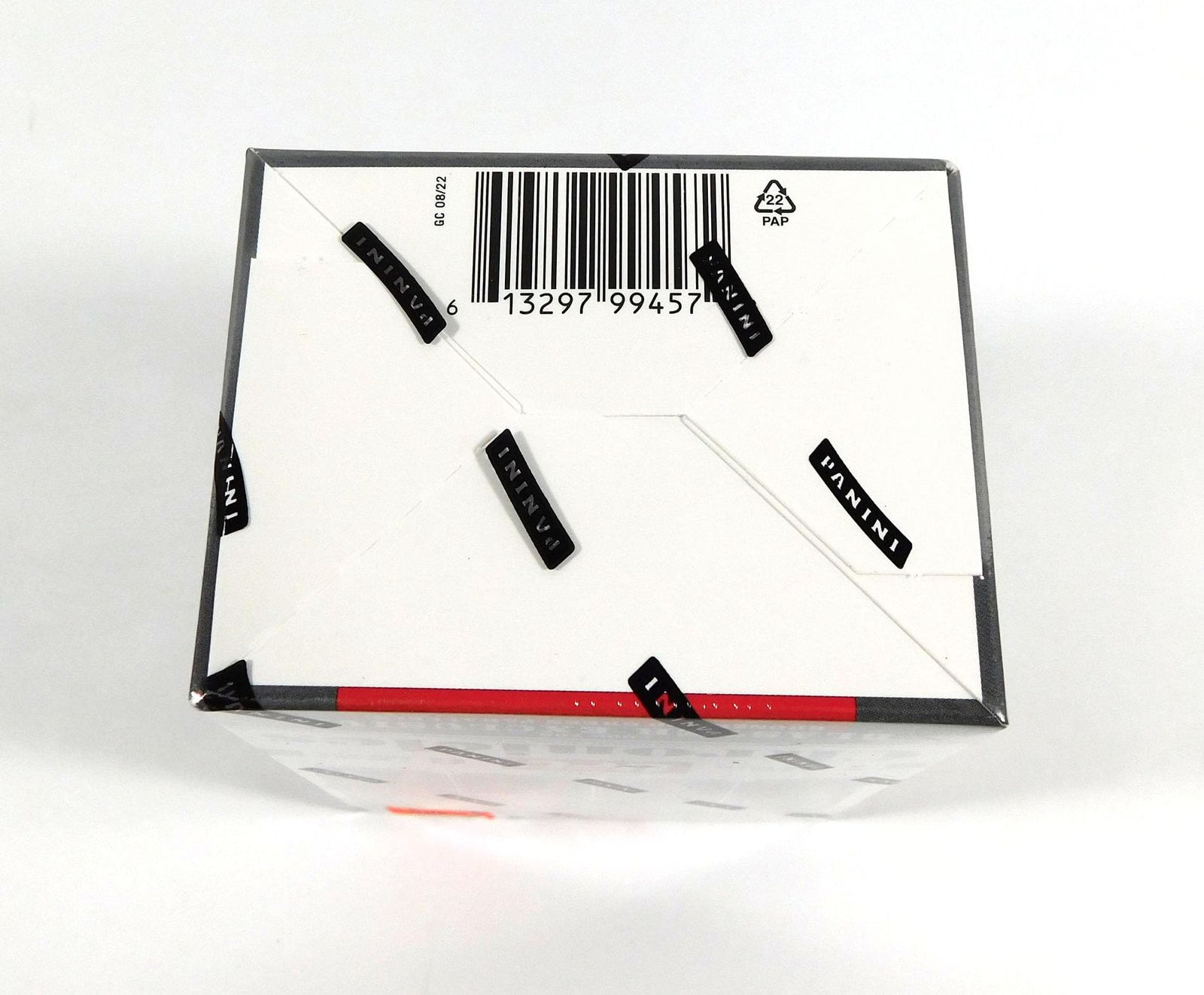 2025 UFC Chronicles Blaster Box 7 Cards per Pack 6 Packs Per Box