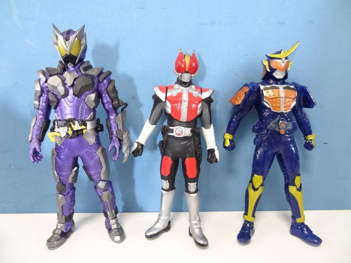 限定ソフビウルトラセブン vs キングジョー & ウルトラマン vsバルタン星人 ソフビヒーローウルトラマン対決セットシリーズ ウルトラセブン