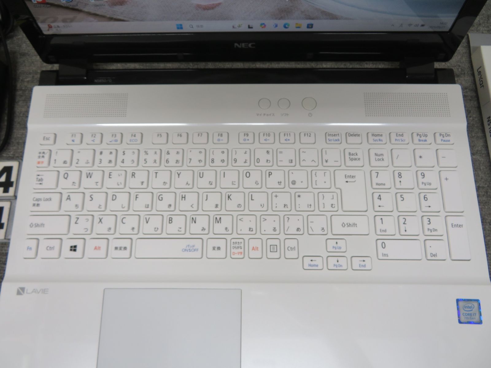 【DVD・高速 i7】◆ NEC LAVIE Note Standard PC-NS650GAW / 15.6型 ◆ 高性能Core i7-7500U /高速 新品SSD 512GB / メモリ8GB ◆ Windows 11  /サービス 正規 Office ◆ 到着後すぐに使える ACアダプター付き DVD・高速 i7】◇ NEC LAVIE Note Standard PC-NS650GAW / 15.6