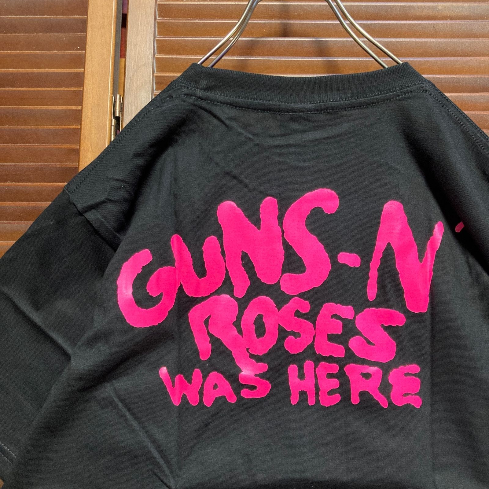 ☆ ガンズアンドローゼス GUNS N ROSES 黒 ピンナップガール セクシー 