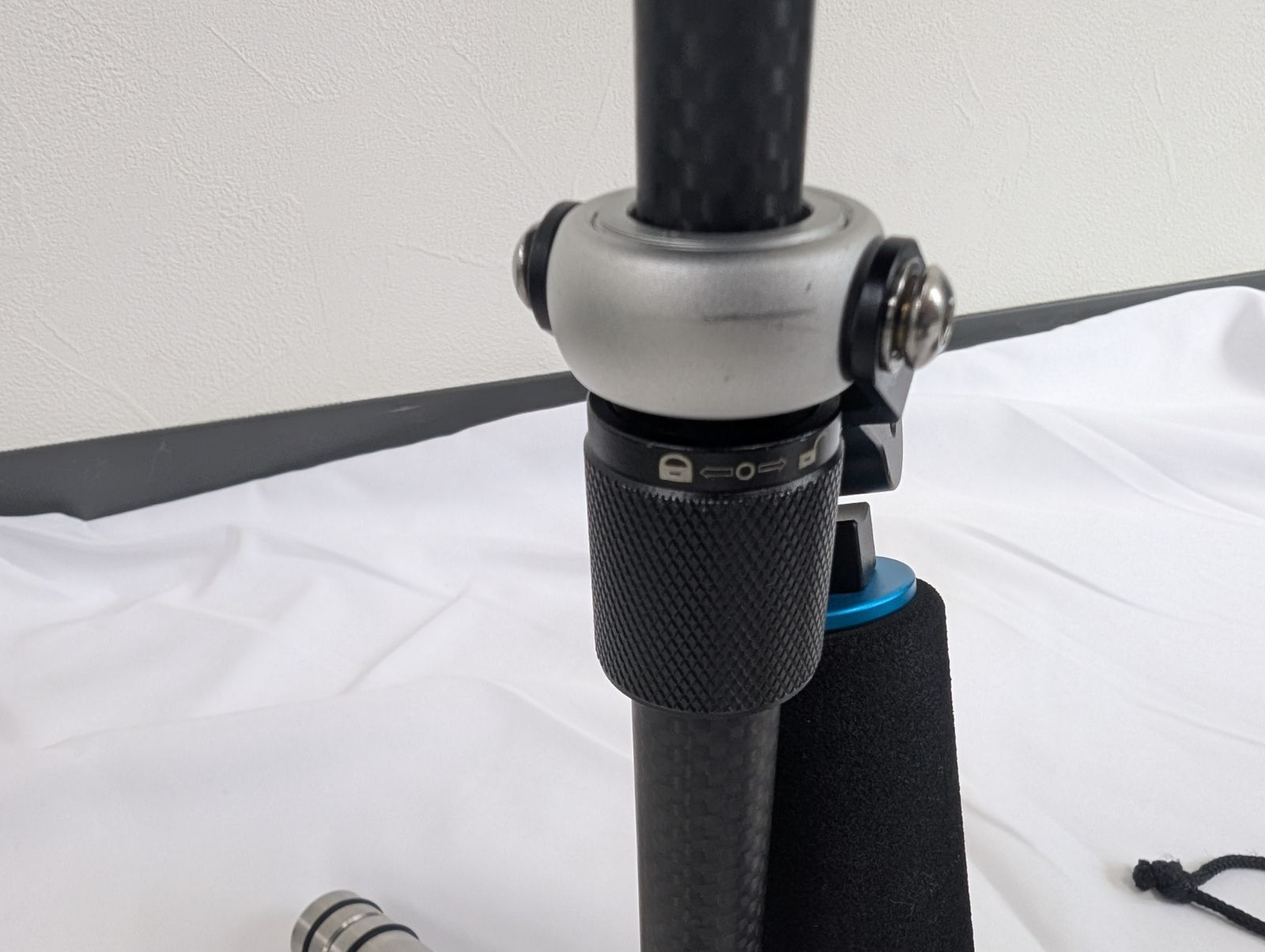 カーボンファイバー 動画用