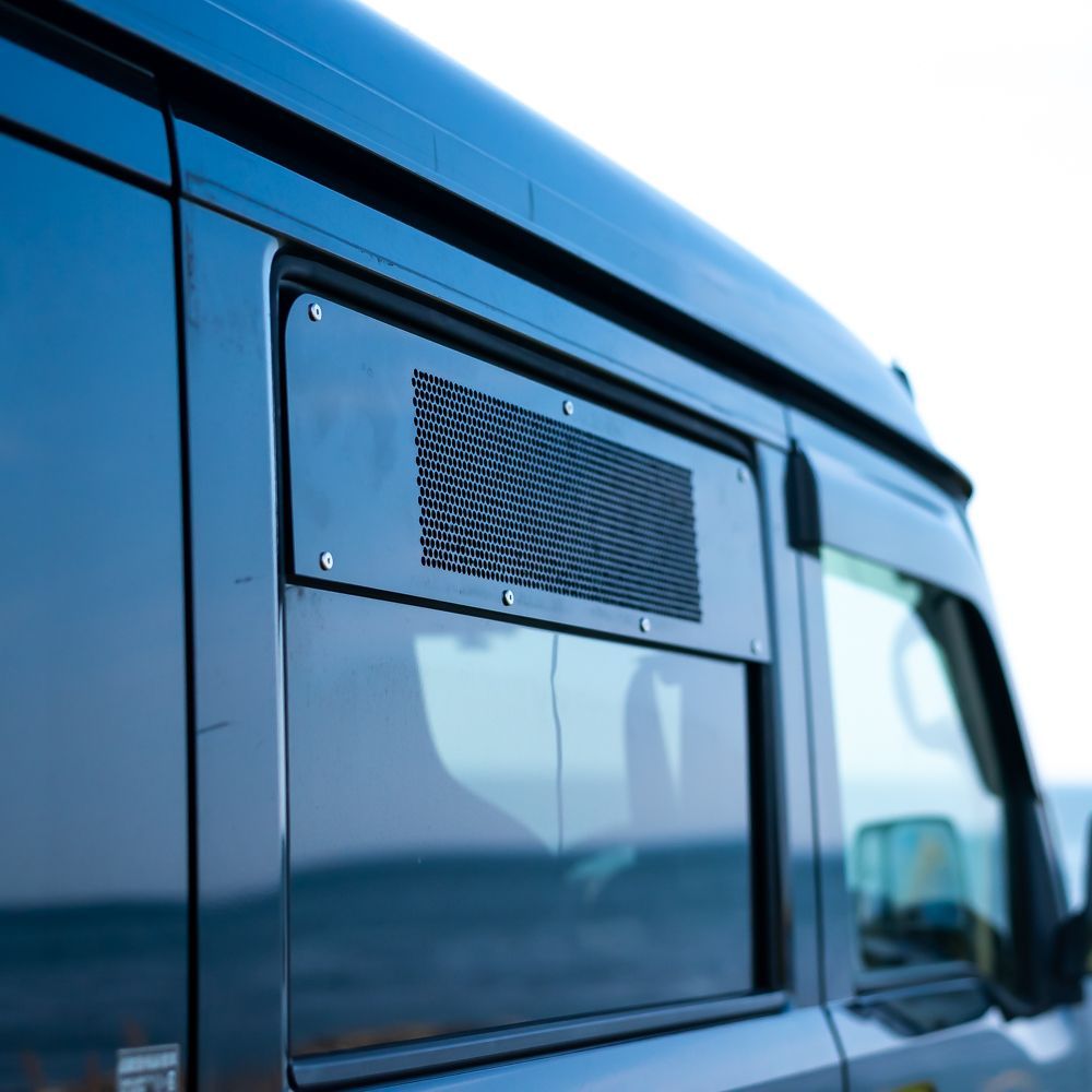 スズキ エブリイ 換気ファン 換気扇 TABIKI DA17W DA17V