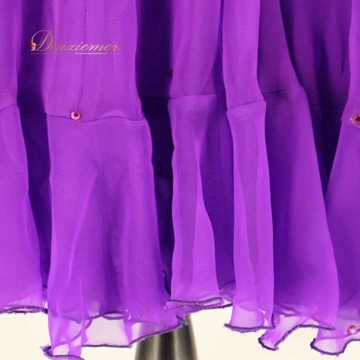 ダンスパーティー かわいい