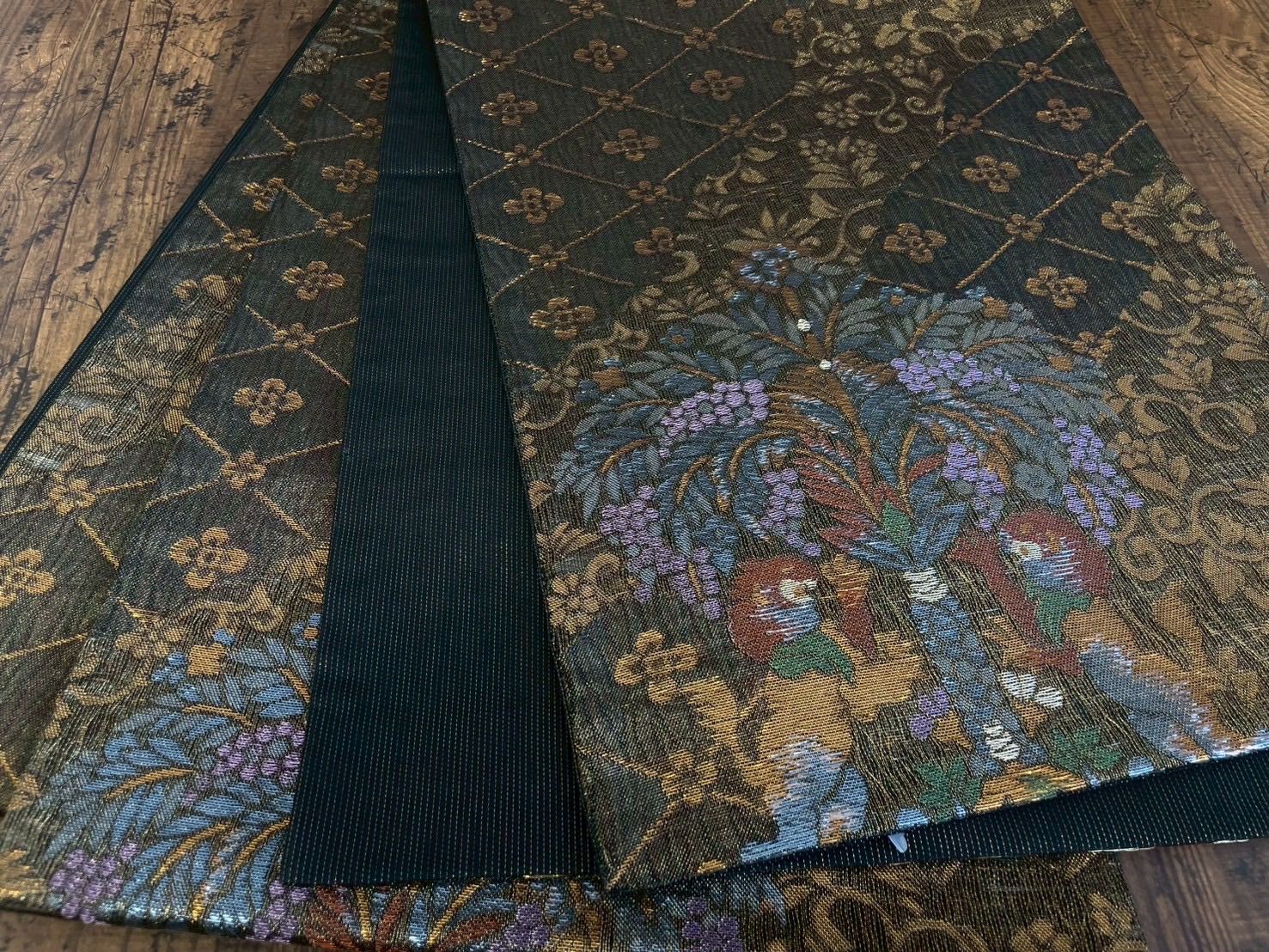 向かい獅子 向かい鳳凰の袋帯