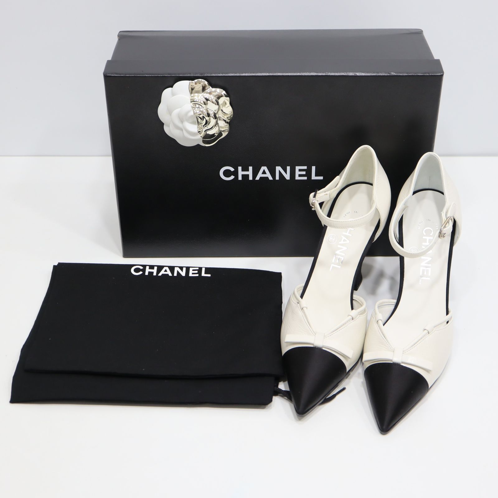 CHANEL シャネル ヒール パンプス G33888 37 23.5cm ホワイト ブラック