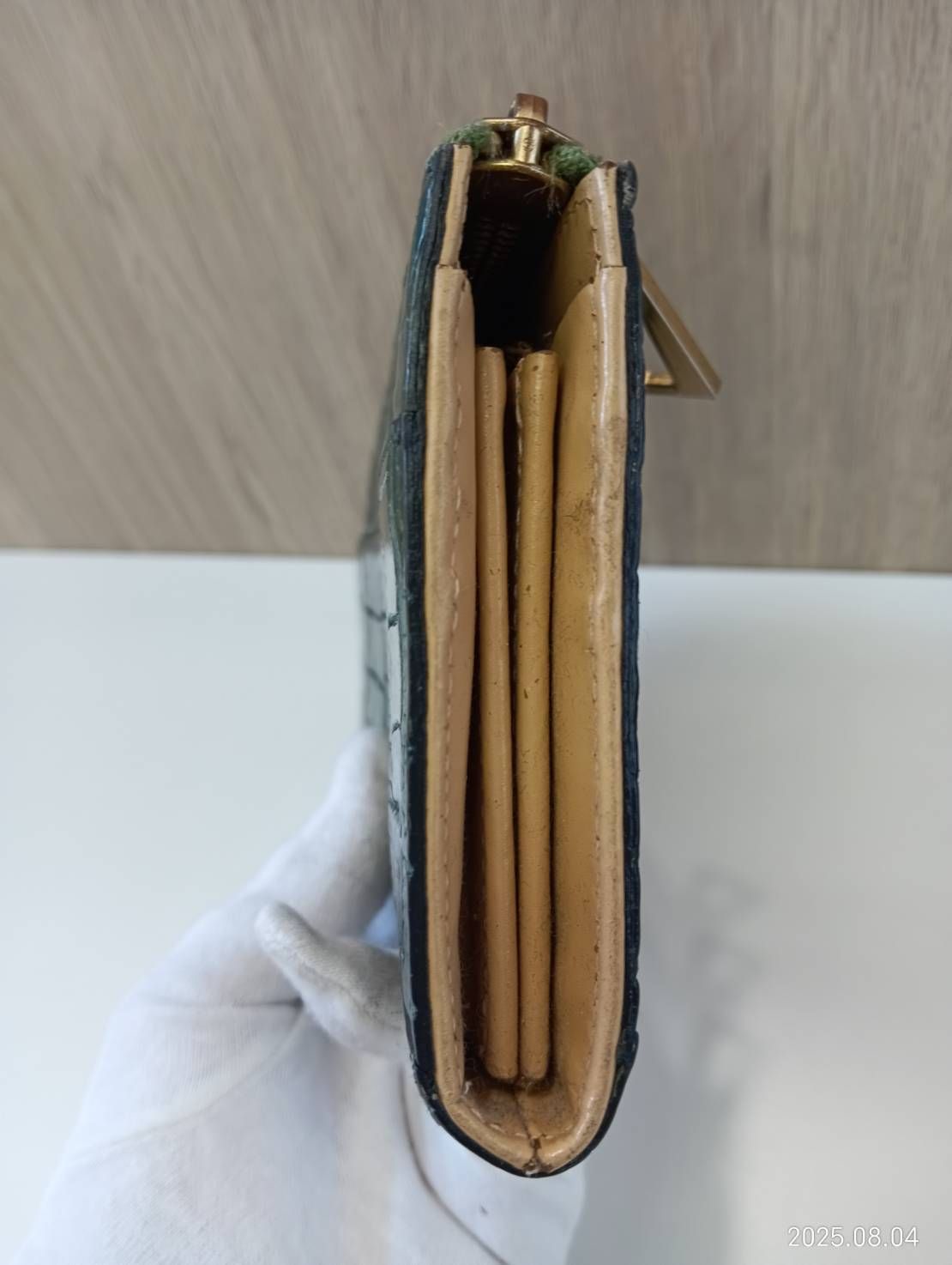 中古品】 ファルチ ニューヨーク Falchi New York 長財布 レザー