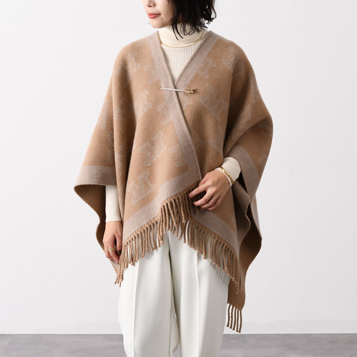 Max Mara マックスマーラ ポンチョ アウター FRINE ウール ジャカード