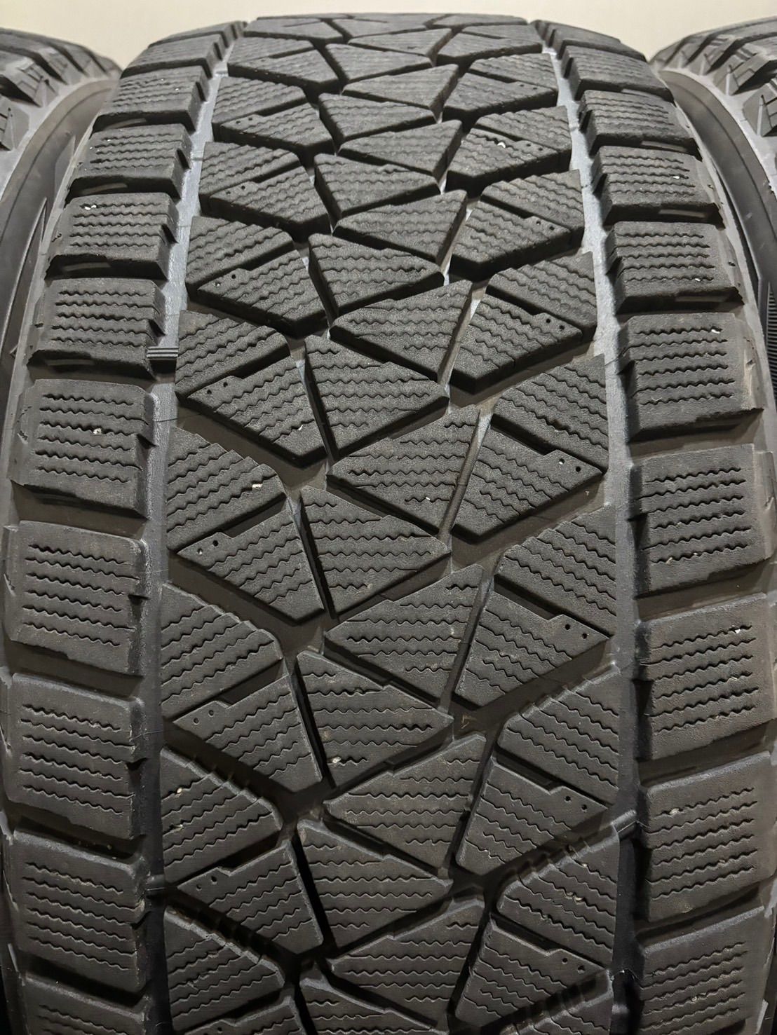 275 45R20 BRIDGESTONE DM-V2 20年製 スタッドレス 4本 ブリヂストン ブリザック X5 カイエン レンジローバー 南9-K416 FFCRYSTALESIA_COM