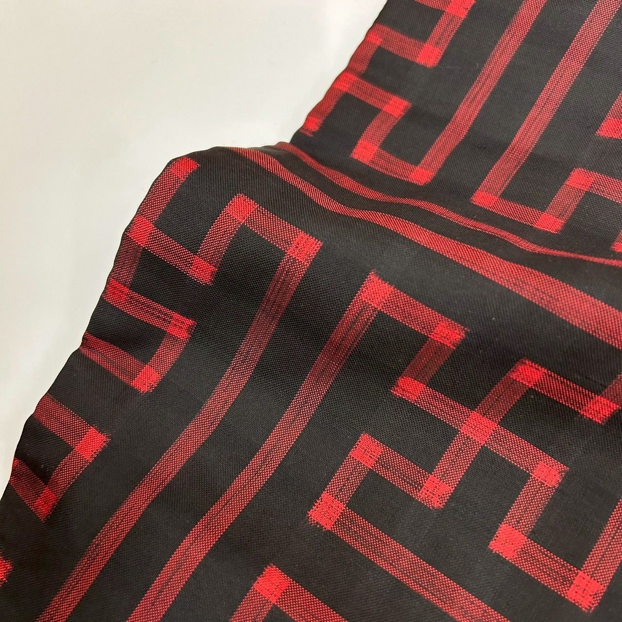 本場奄美大島紬