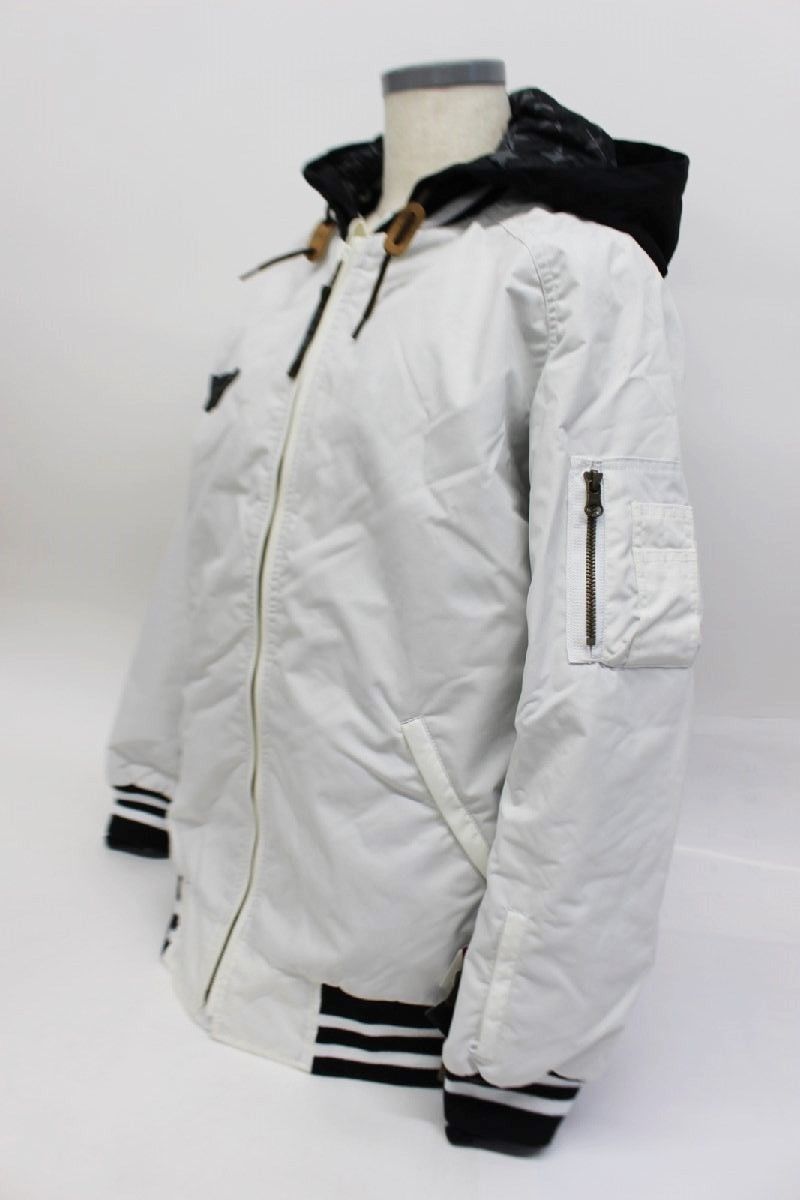 【年末最後の値引き】X-NIX 女性用 スノーボードジャケット Mサイズ グレー ワケあり X-nix エクスニクス レディース スノーボードジャケット OW M