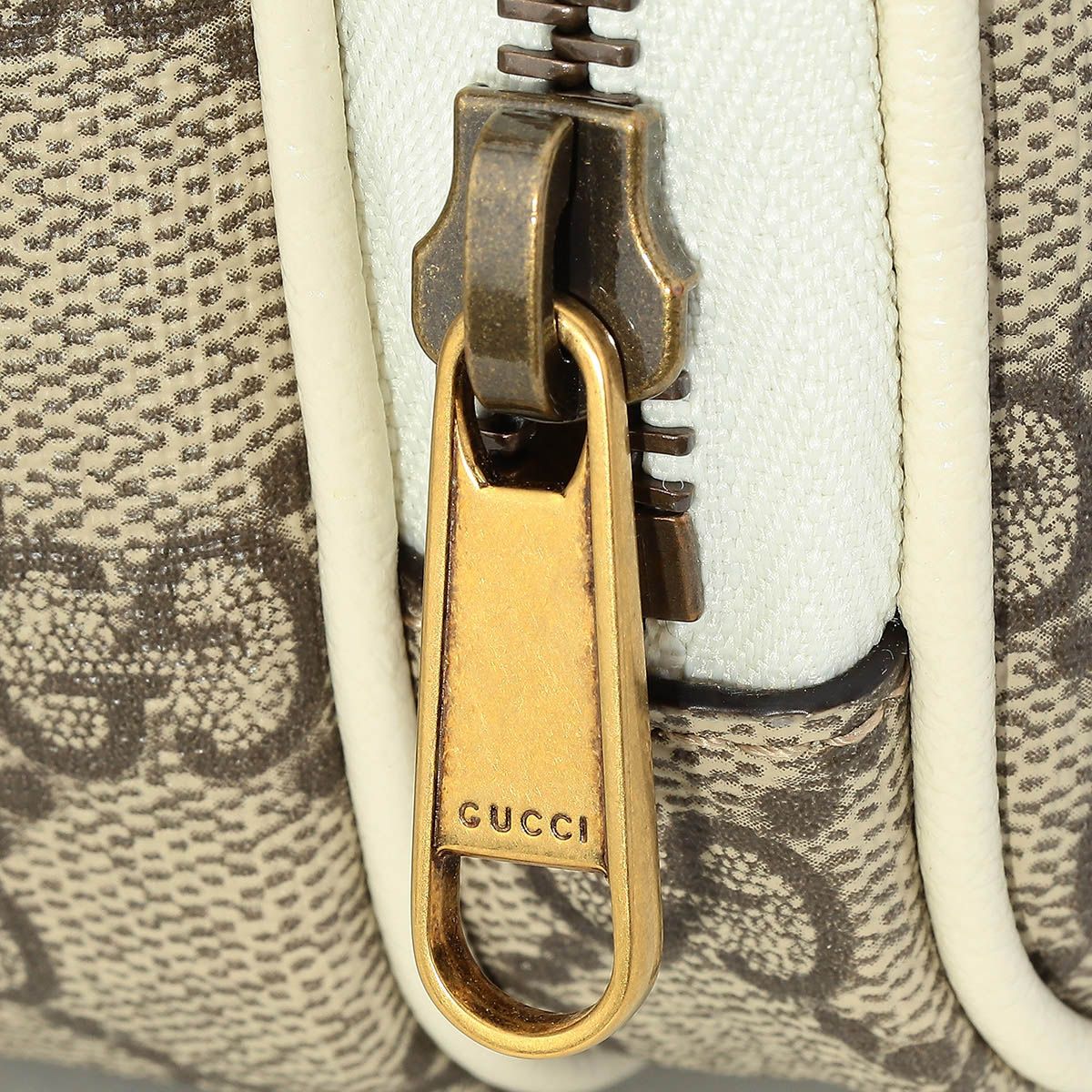 新品 グッチ GUCCI ショルダーバッグ オフィディア ホワイト