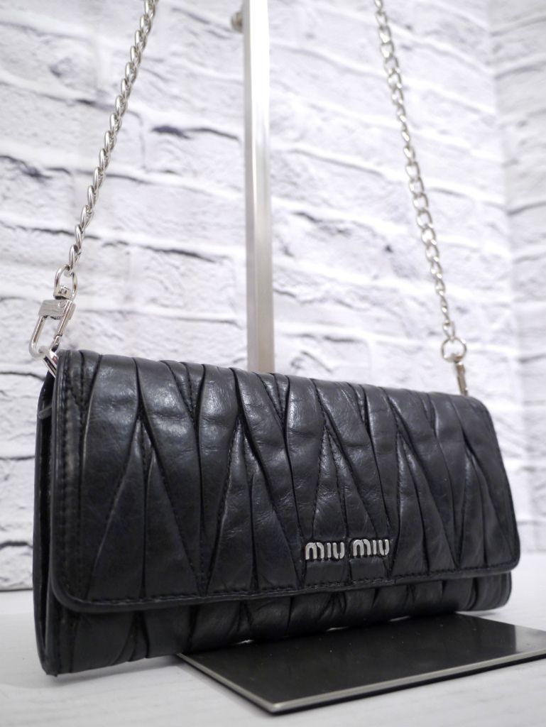 ◇miu miu ミュウミュウ MATELASSE マテラッセ クロスボディ